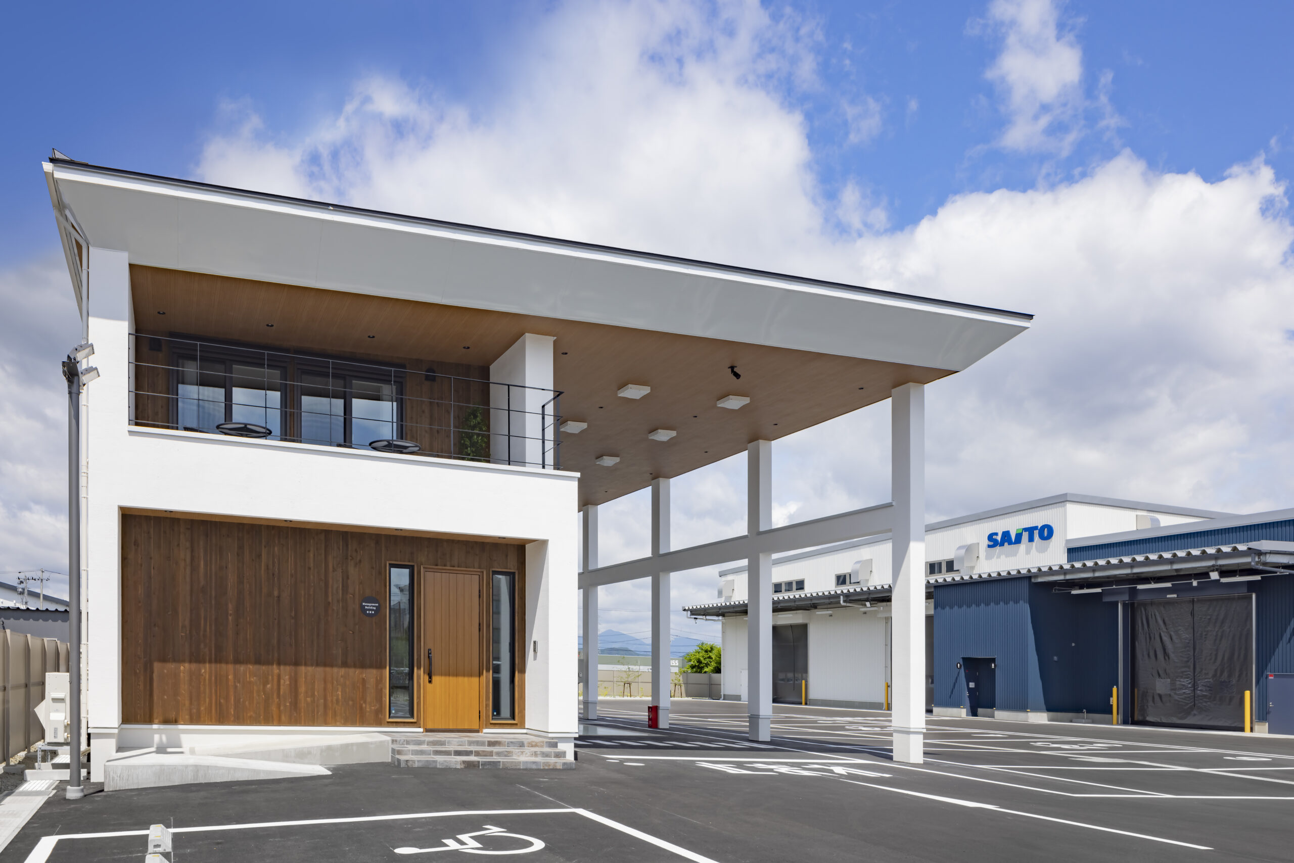 株式会社齊藤興業工場管理棟施工例